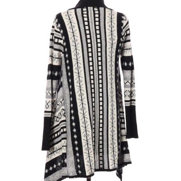 Cardigan - Picture 2 of 2